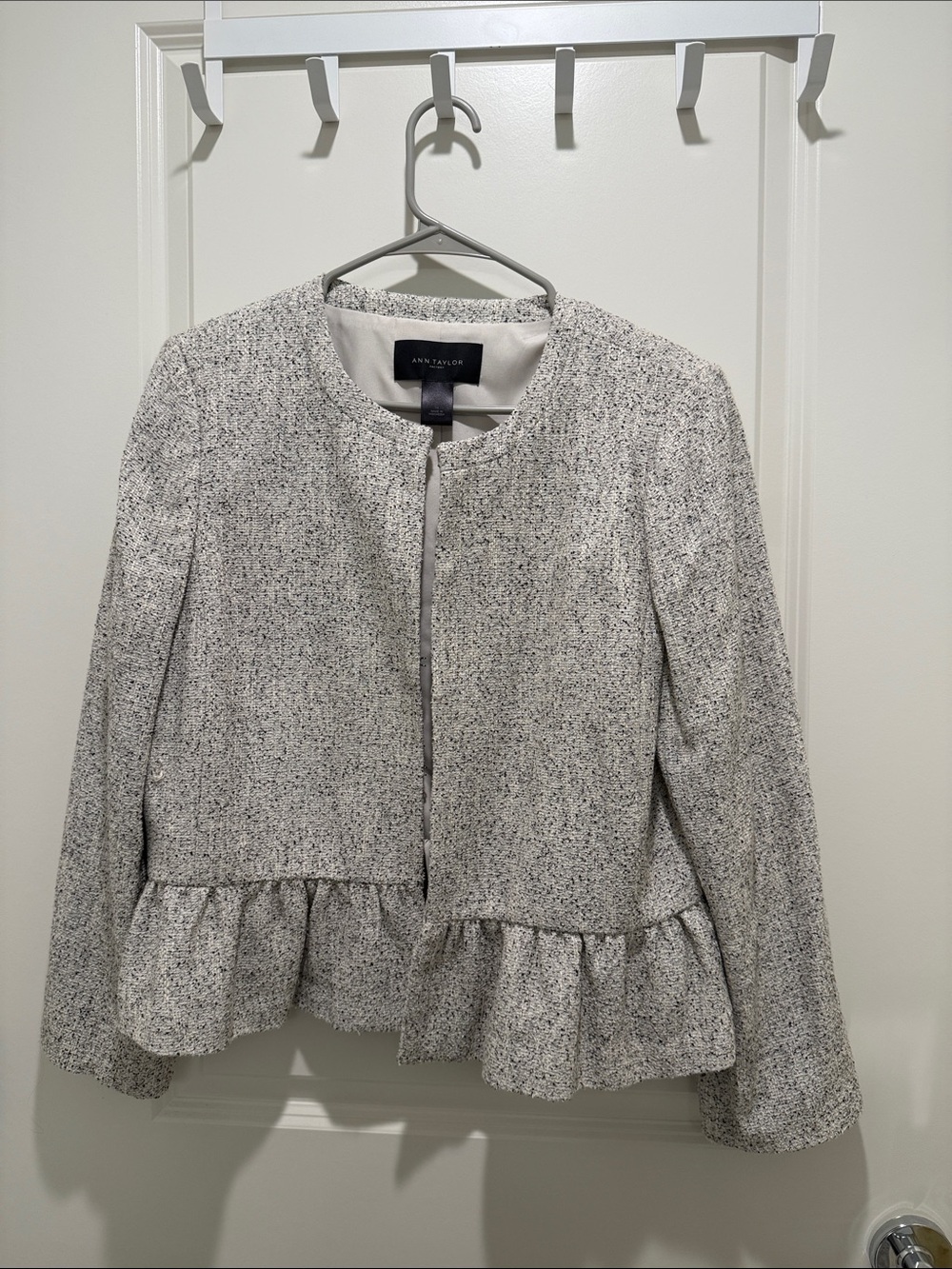 Ann Taylor Cream Speckled Peplum Blazer